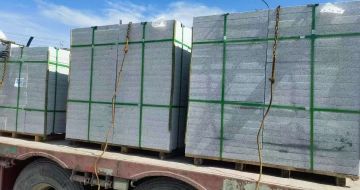 乌海 芝麻白花岗岩地铺石装车日常