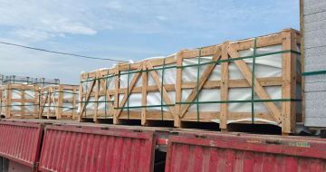 乌海 芝麻白花岗岩地铺石出口专车-泰国游