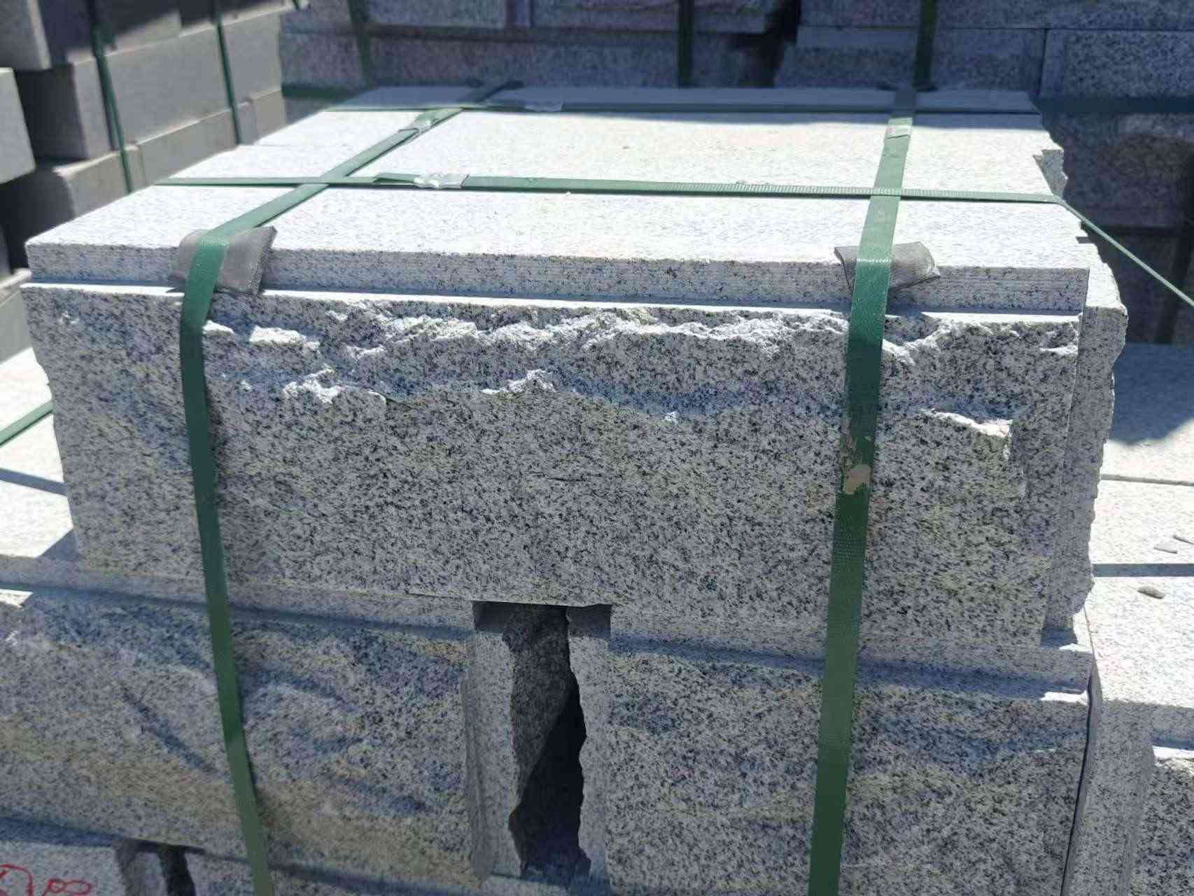 乌海 芝麻白花岗岩自然面成品