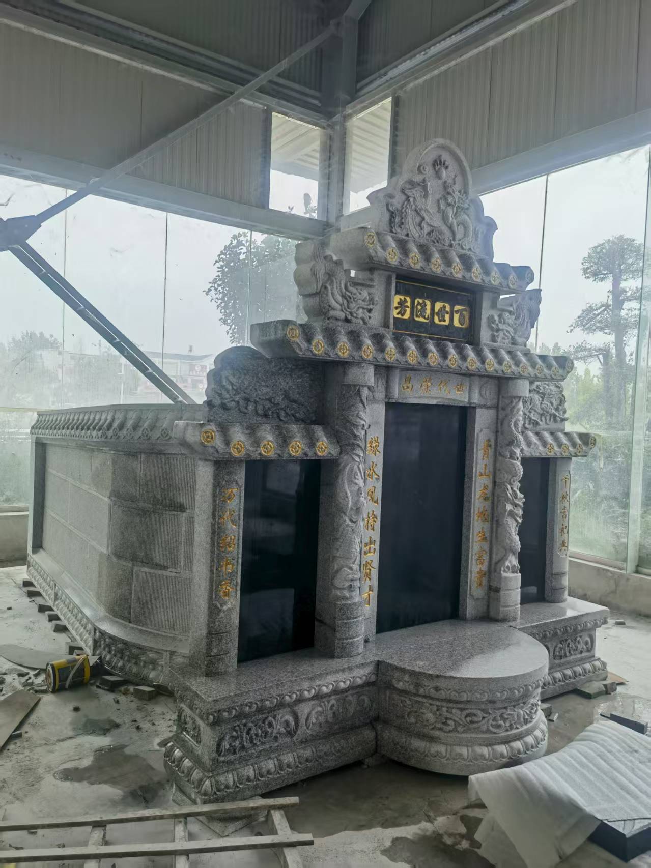 乌海 芝麻白墓碑效果展示图