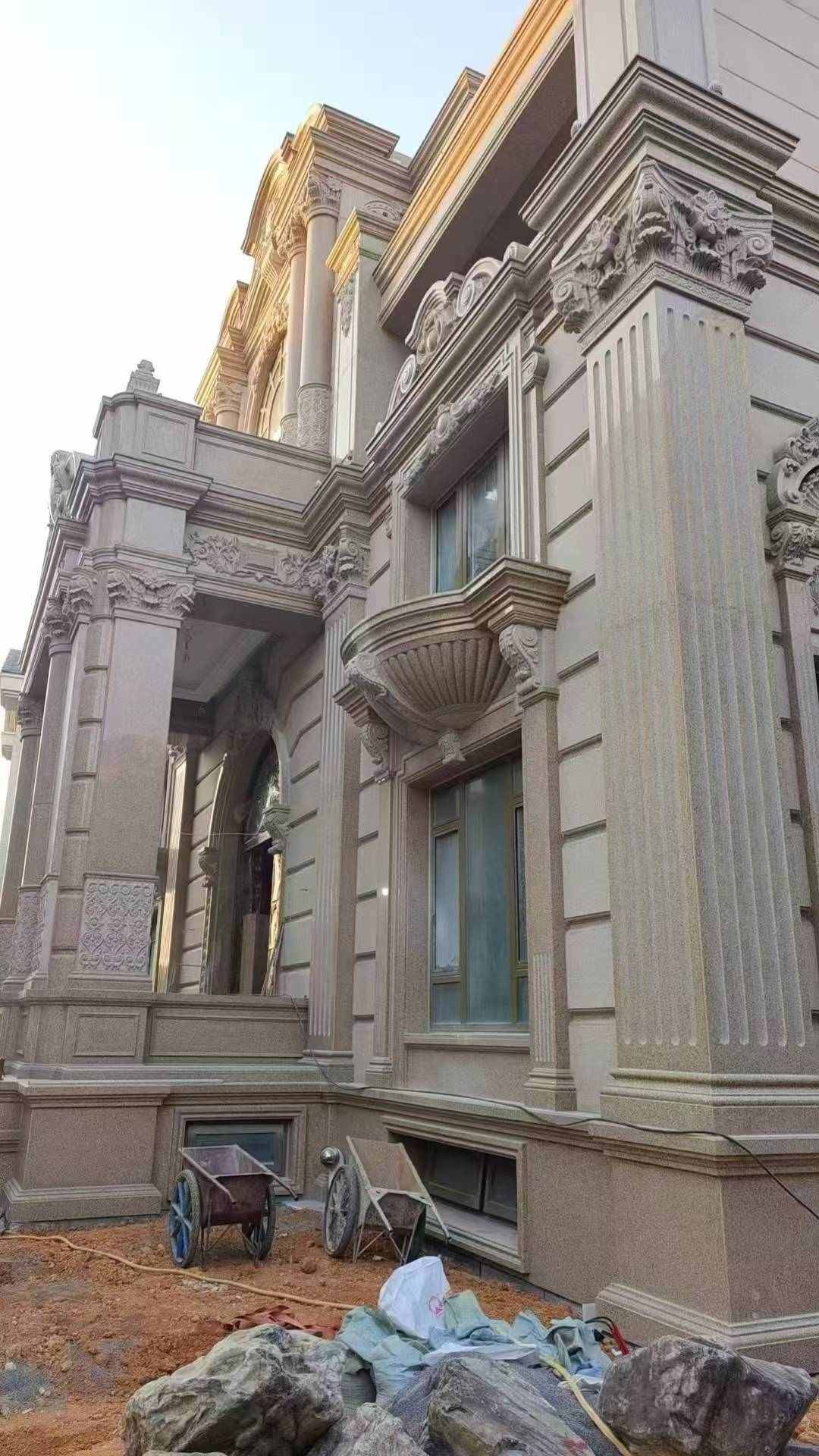 乌海 黄金麻花岗岩光面别墅外墙干挂施工完成